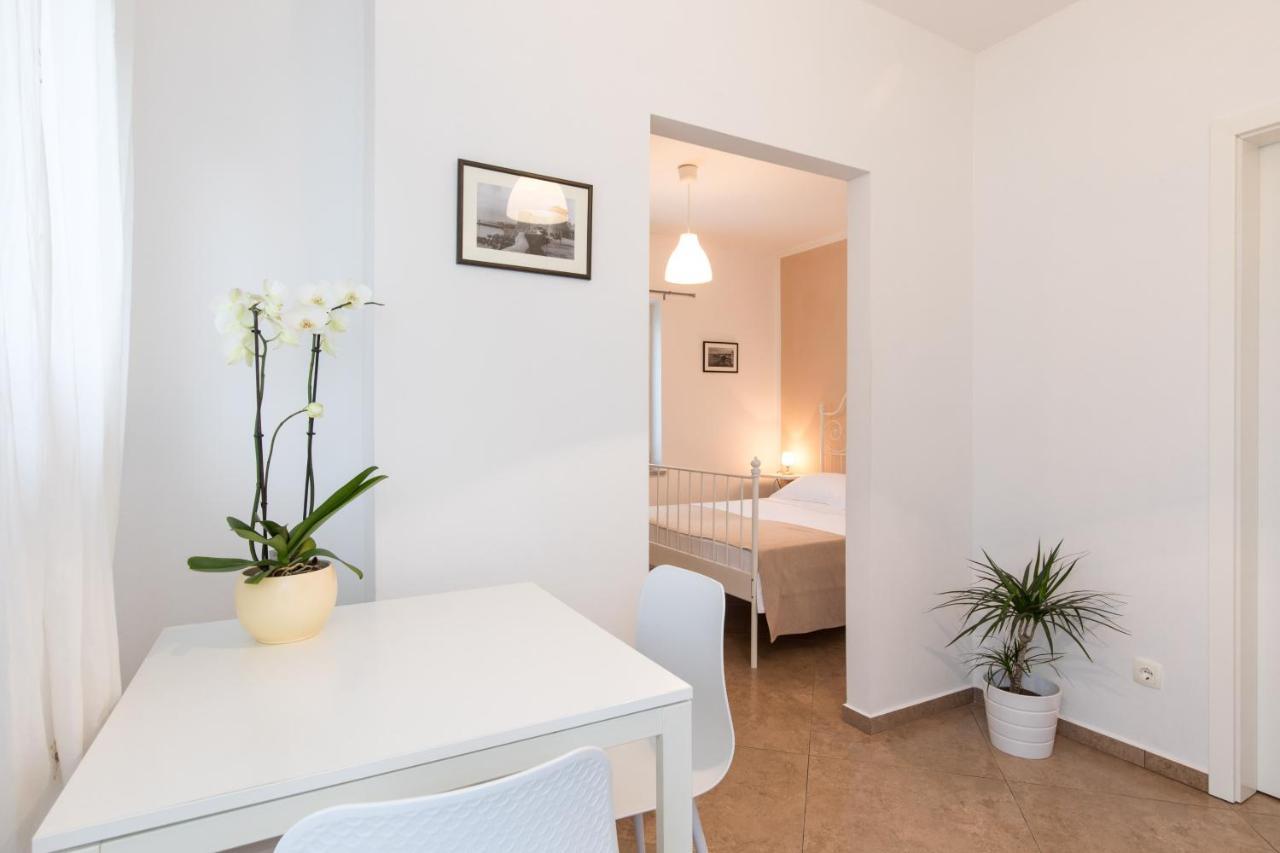 Apartment Laura Krk Krk Town