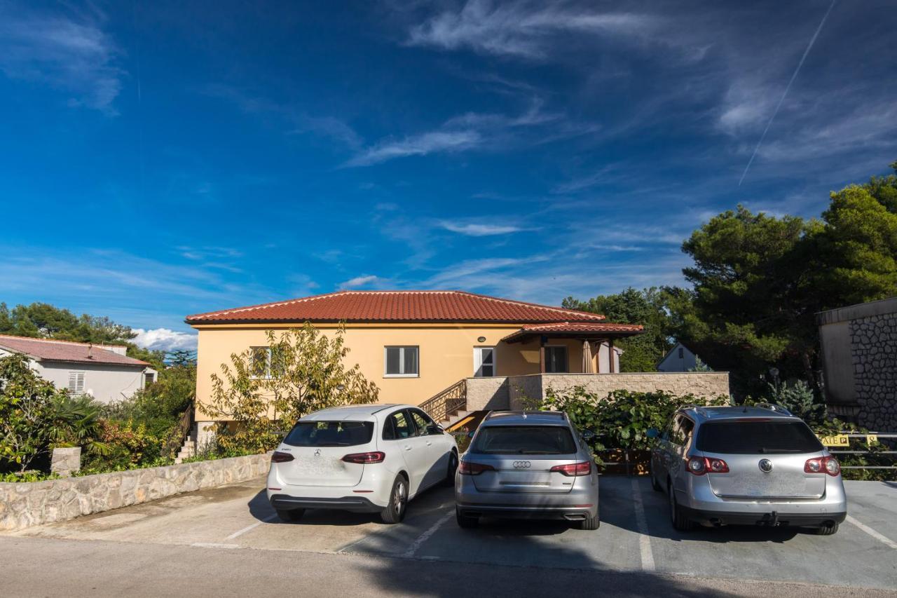 Apartamento Laura Krk *